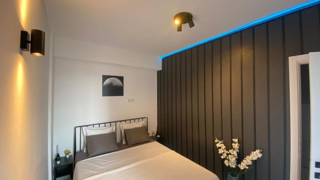 Q Luxury Apartment - Palas Center Iasi Esterno foto